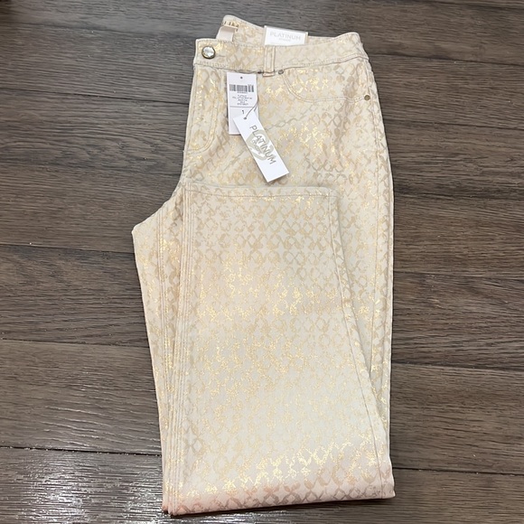 Chicos beige platinum denim ankle pants with metallic gold lattice design - Picture 4 of 16